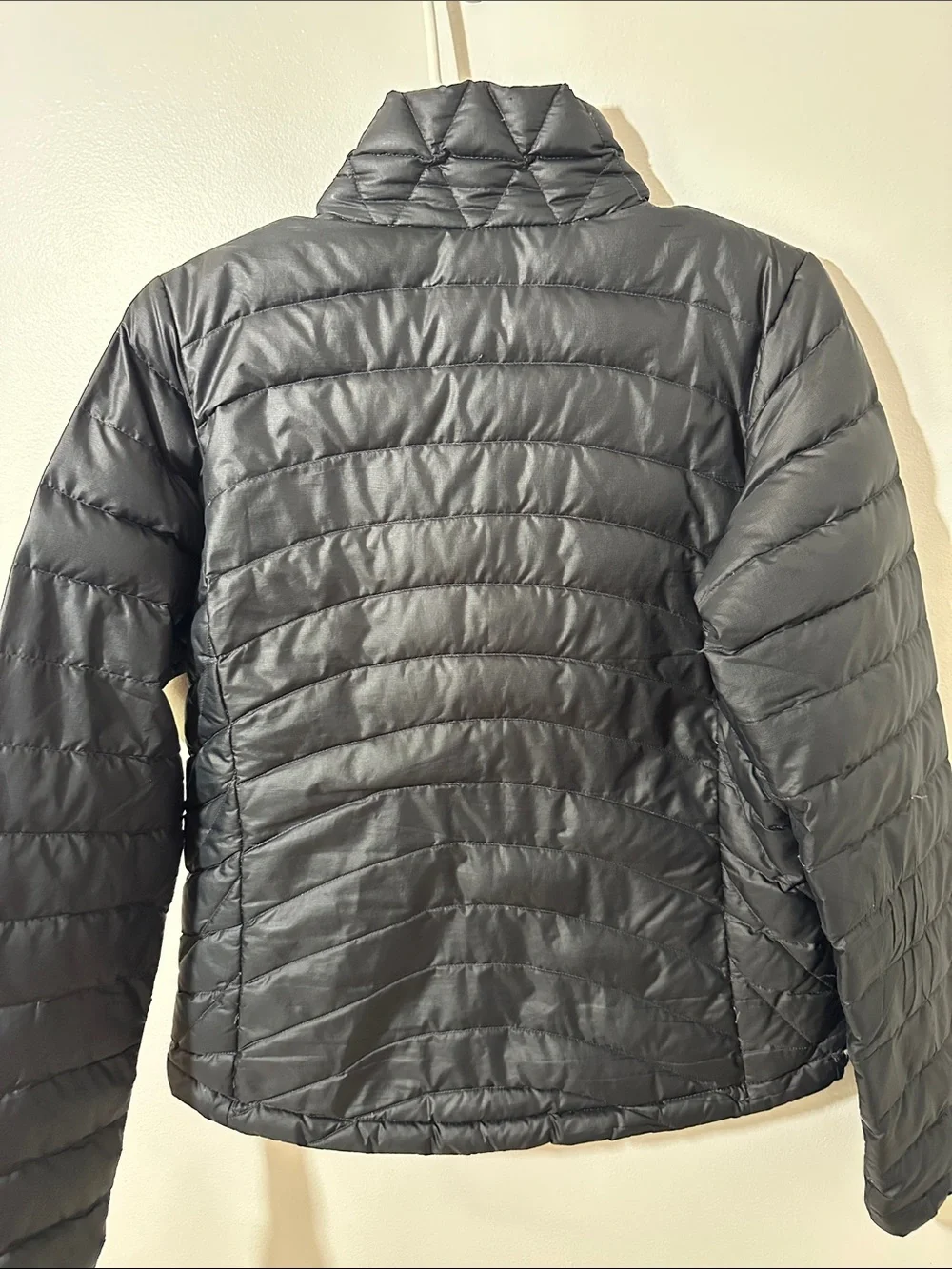 Patagonia Black Quilted Packable Down Jacket Size Small